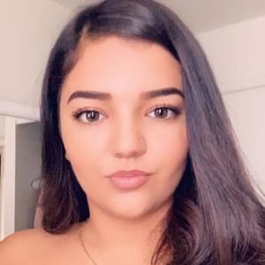 Meet your Posher, Edith